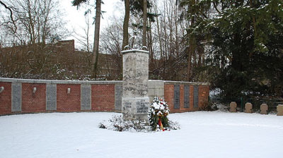Duitse Oorlogsgraven Hrth-Knapsack #1
