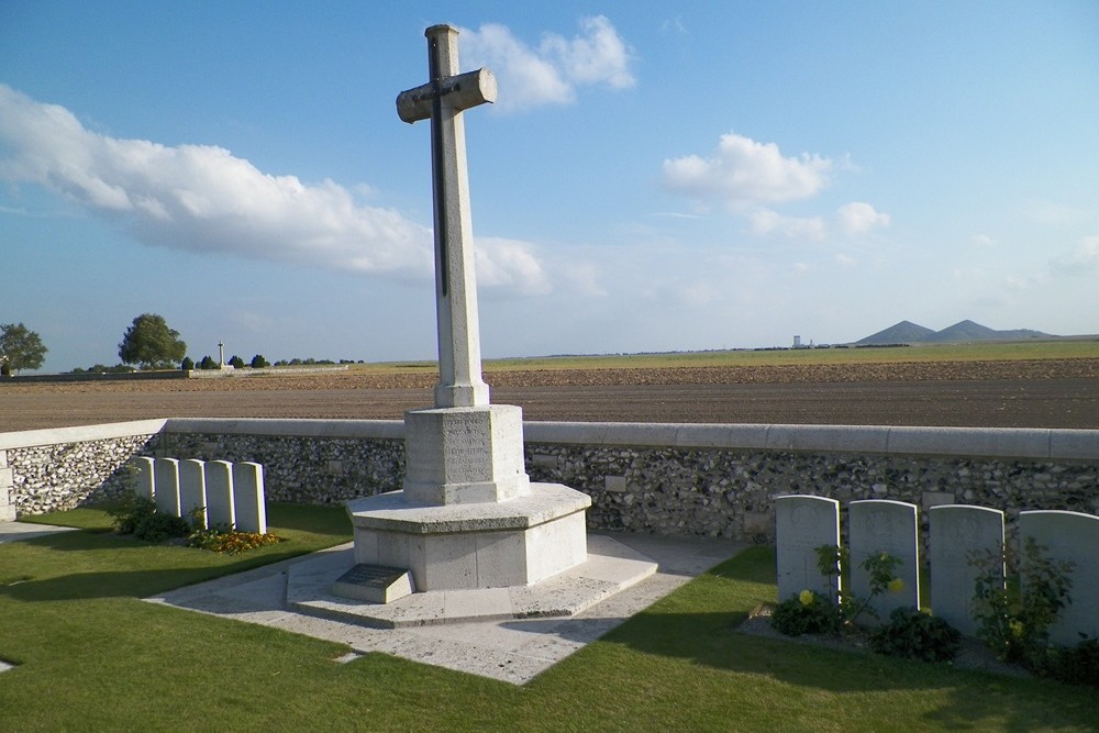 Commonwealth War Cemetery Ninth Avenue #2