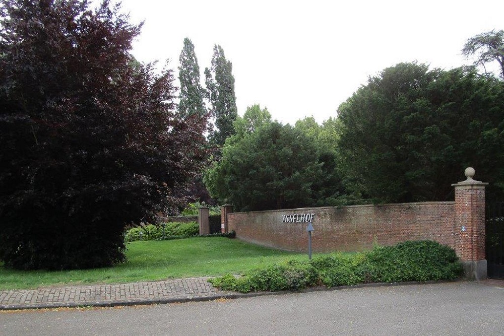 Nederlandse Oorlogsgraven Algemene Begraafplaats IJsselhof Gouda #1