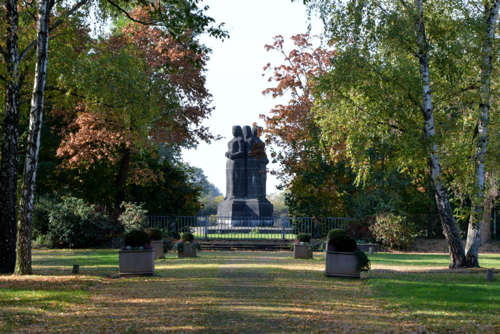 Monument Slachtoffers Tweede Wereldoorlog #2