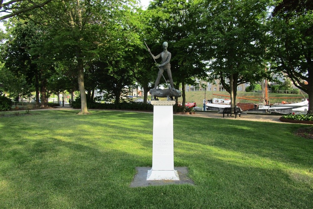 Oorlogsmonument 'Sint-Joris en de Draak'