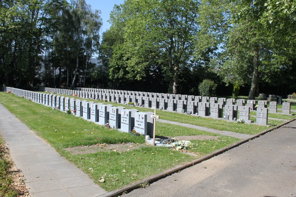 Belgian Graves Veterans Oudenaarde #5