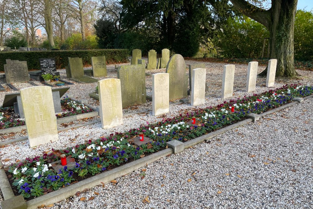 Commonwealth War Graves Papendrecht #1