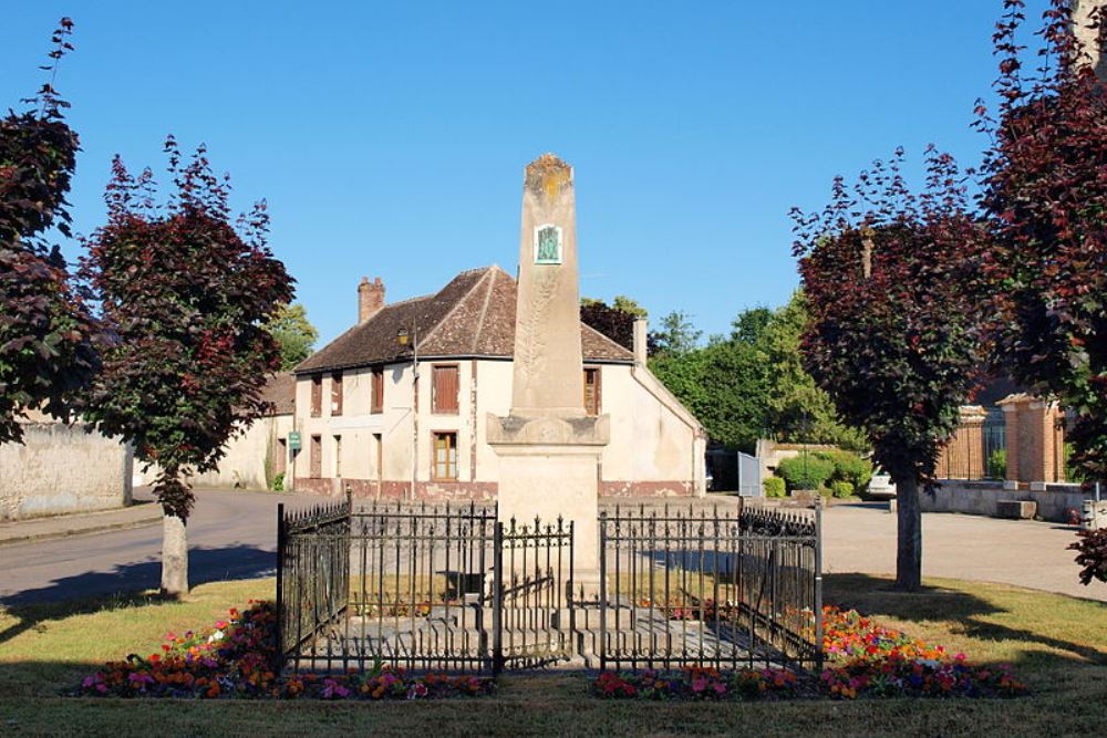 Oorlogsmonument Chevry-en-Sereine #1