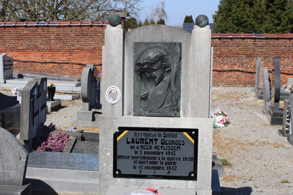 Belgian War Graves Neerheylissem #2