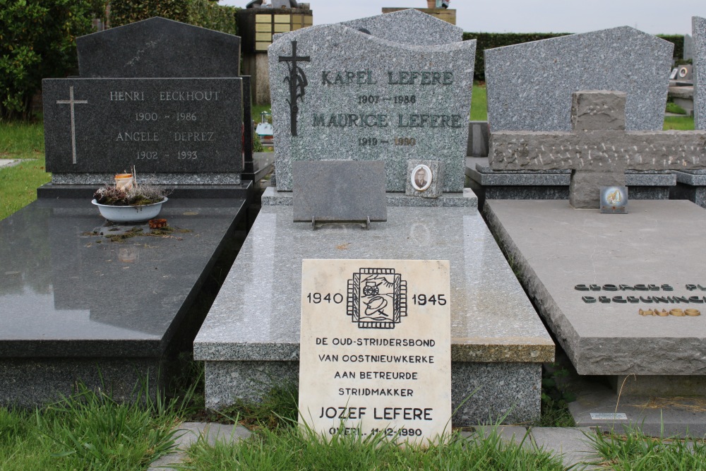 Belgian Graves Veterans Oostnieuwkerke #4