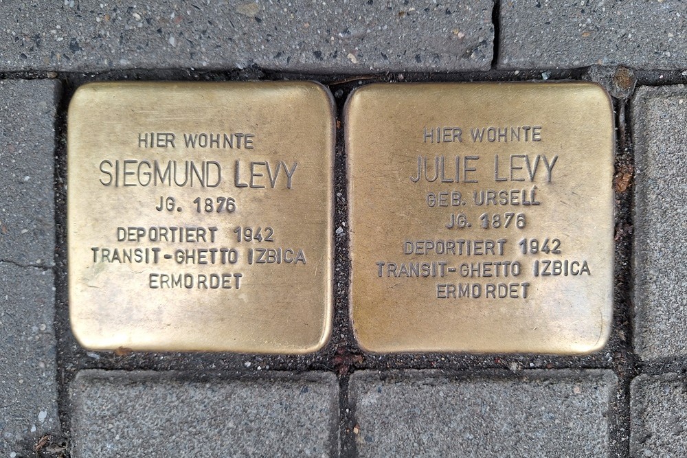 Stumbling Stones Friedrich Ebert Straße 12