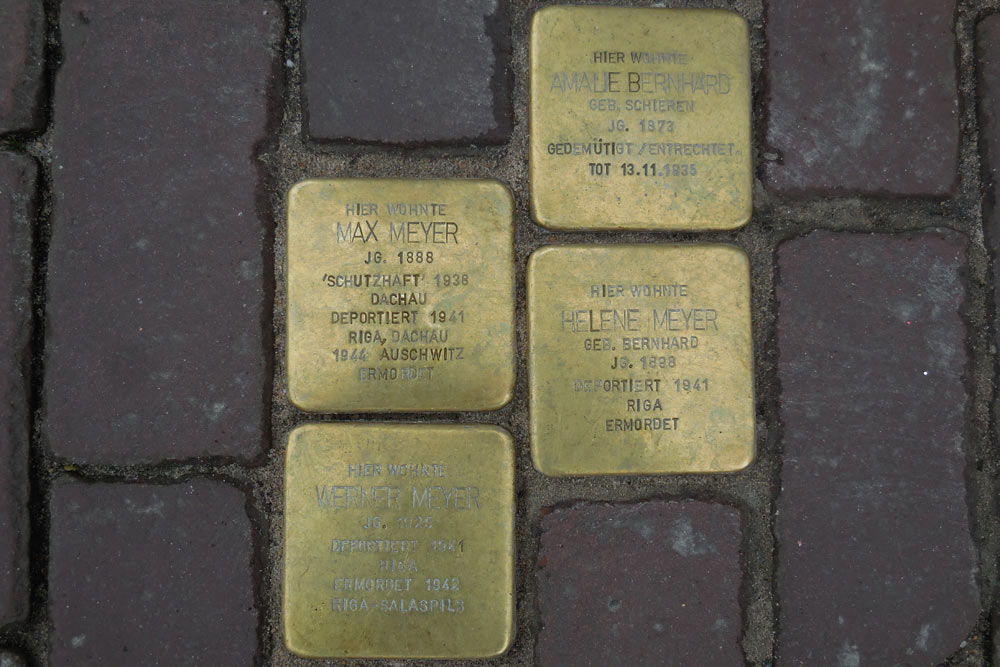 Stumbling Stones Herzogstraße 31 #1