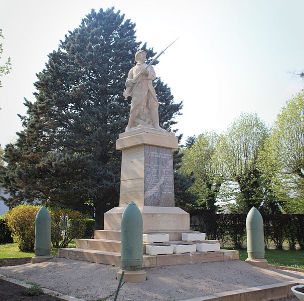 Oorlogsmonument Gorrevod #1