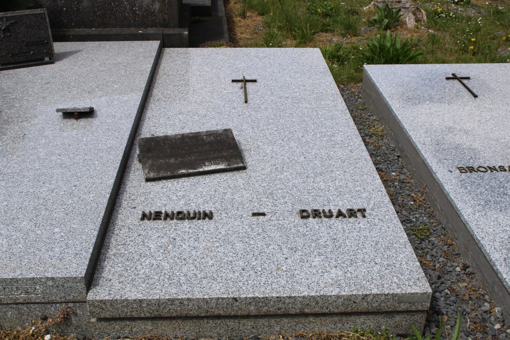 Belgian Graves Veterans Fayt-le-Franc #1