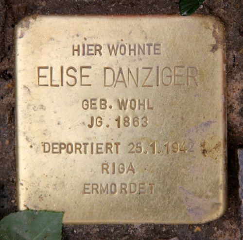 Stolpersteine Witzlebenstrae 19 #1