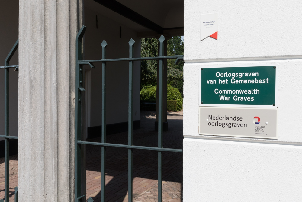 Dutch War Graves General Cemetery Hengelo #5