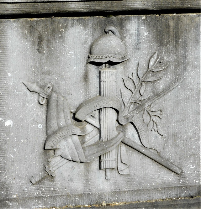 Oorlogsmonument Achêne #4