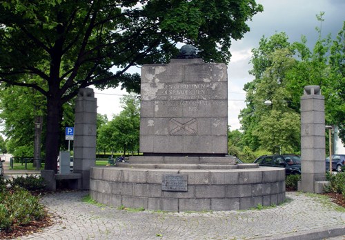 Monument Gevallenen Artillerie Regimenten 30 en 35 #1