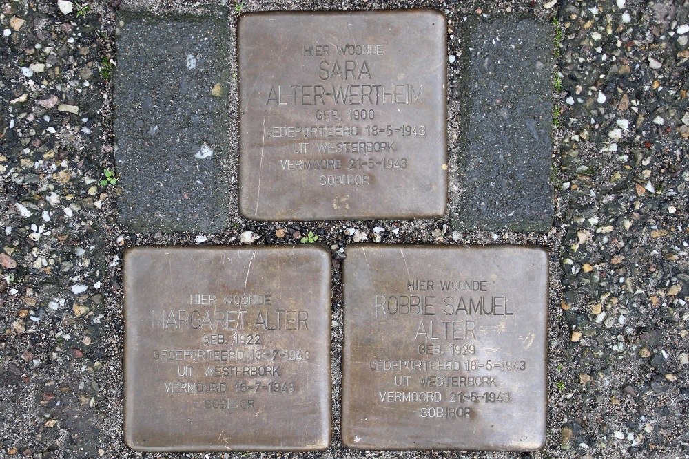 Stolpersteine Anna van Burenlaan 69 #1