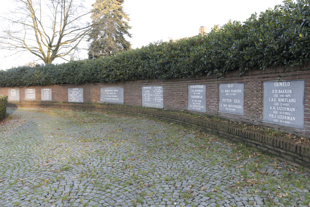 War Memorial Varsseveld #3