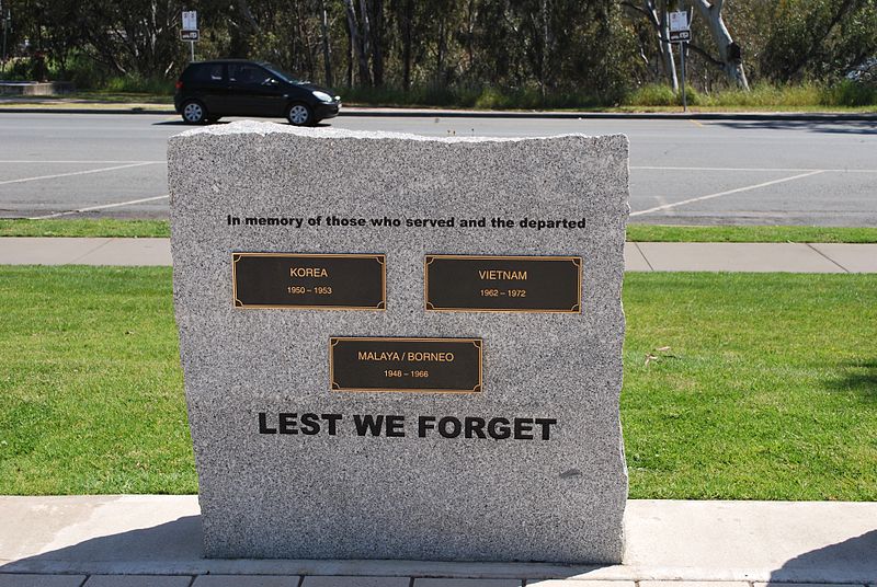 Oorlogsmonument Shepparton #4