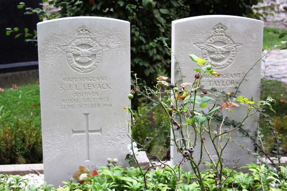 Commonwealth War Graves Werken #4