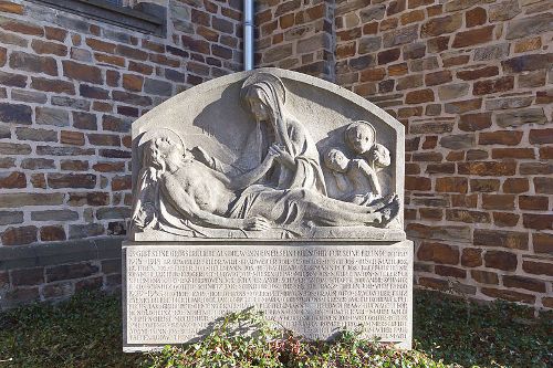 War Memorial Ersdorf #1