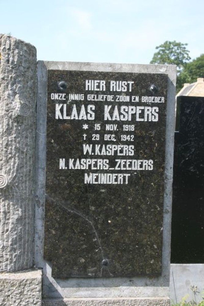 Nederlandse Oorlogsgraven Oude Begraafplaats #3