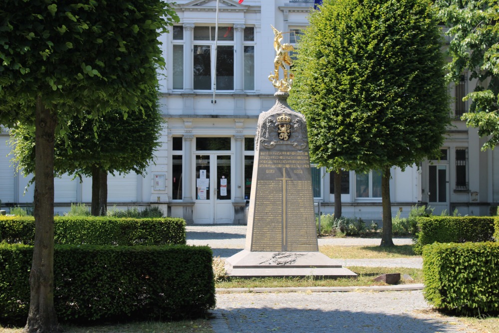 War Memorial Sint-Michiels #2