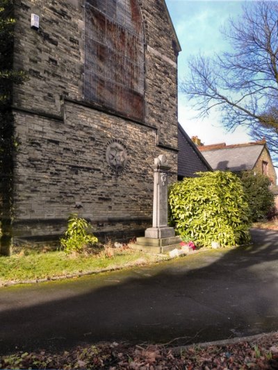 Oorlogsmonument Higher Blackley #1