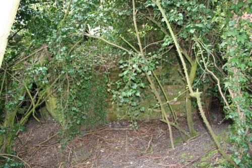 Pillbox FW3/24 Moulsford #1