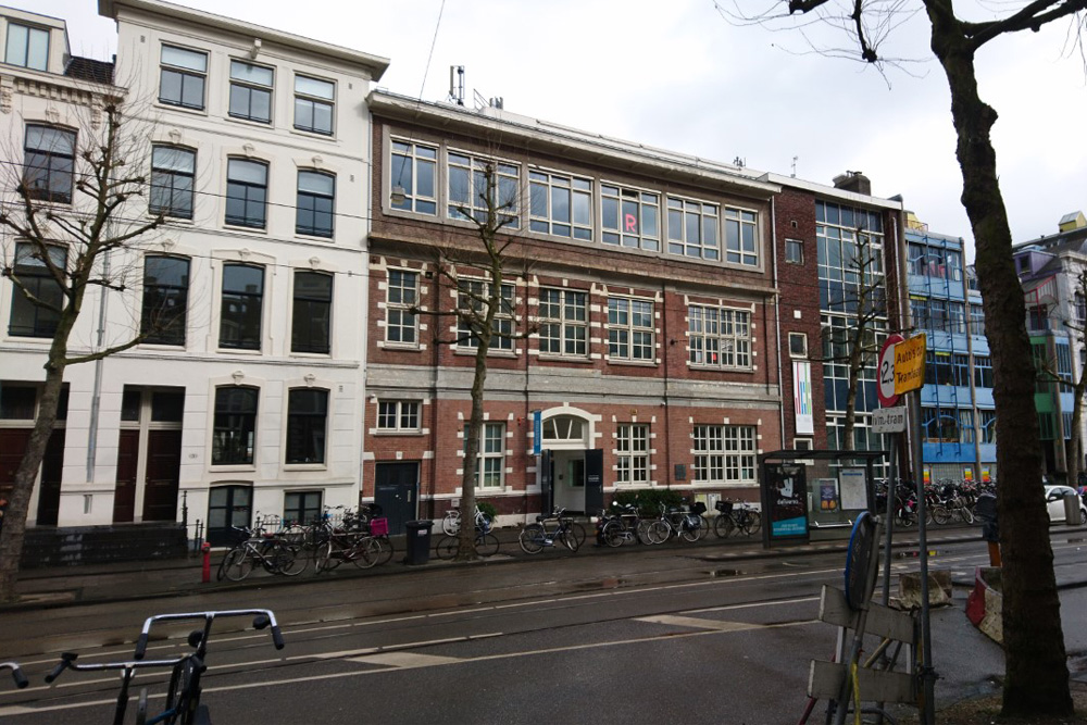 Kamer, kabinet veroordelen verstoren opening Holocaustmuseum: 'Kapot schamen!'