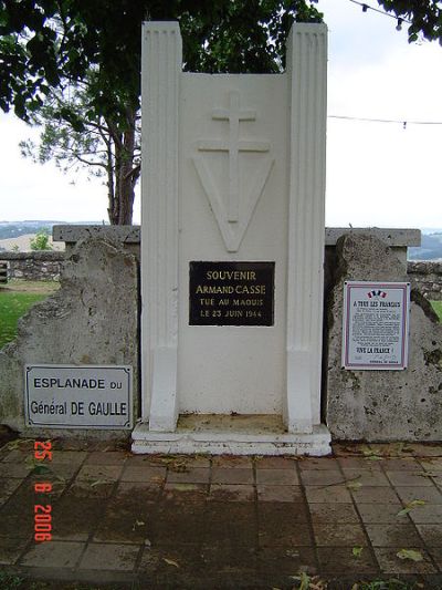 Monument Armand Casse #1
