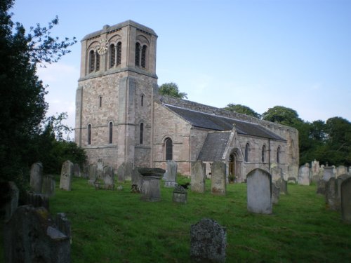 Commonwealth War Graves St. Cuthbert Churchyard