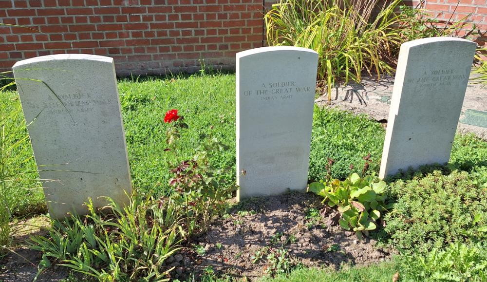 Commonwealth War Cemetery Charmes #4