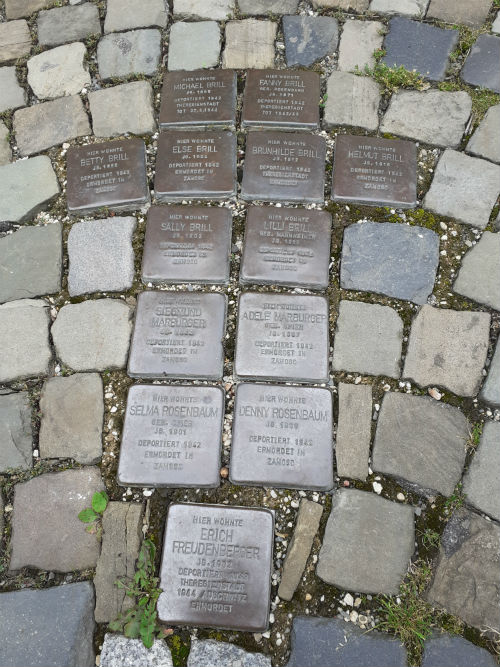 Stolpersteine Wallstraße 1
