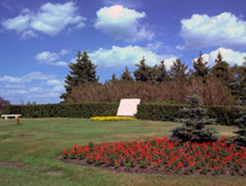 Commonwealth War Graves Glen Eden Memorial Gardens