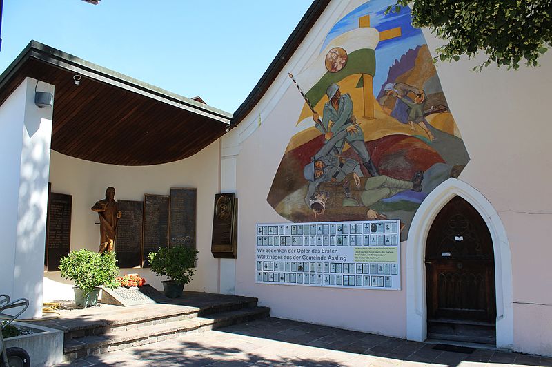 War Memorial Unterassling