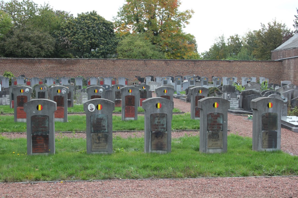 Belgian Graves Veterans Braine-l’Alleud Old Cemetery #1