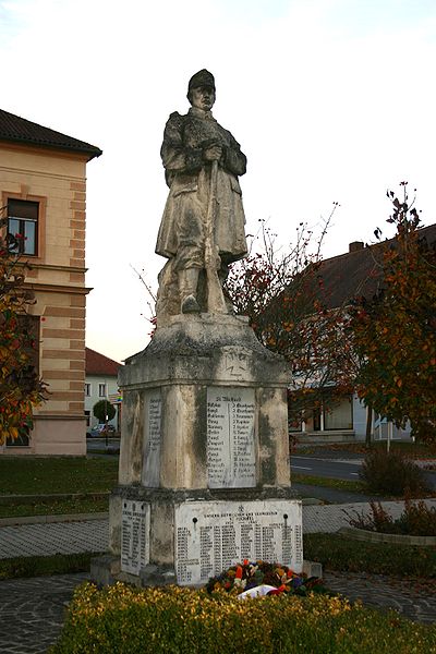 Oorlogsmonument Sankt Michael im Burgenland #1