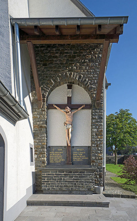 Oorlogsmonument Hupperdange #1