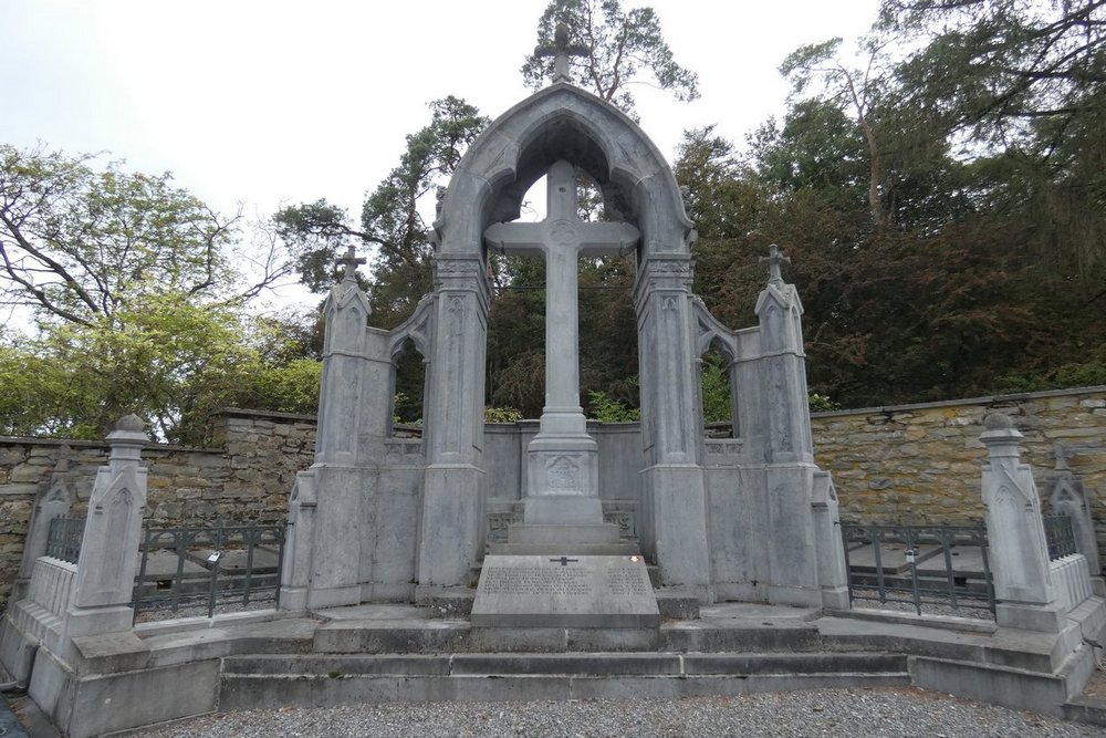 Belgian War Graves Aye #1