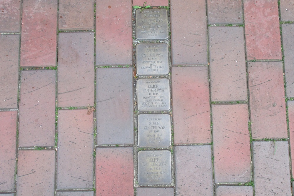 Stolpersteine Mhlenstrae 42 #1