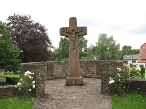 War Memorial Pickließem #1