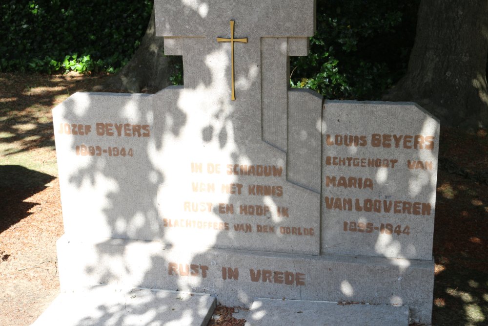 Belgische Oorlogsgraven Achterbroek #3