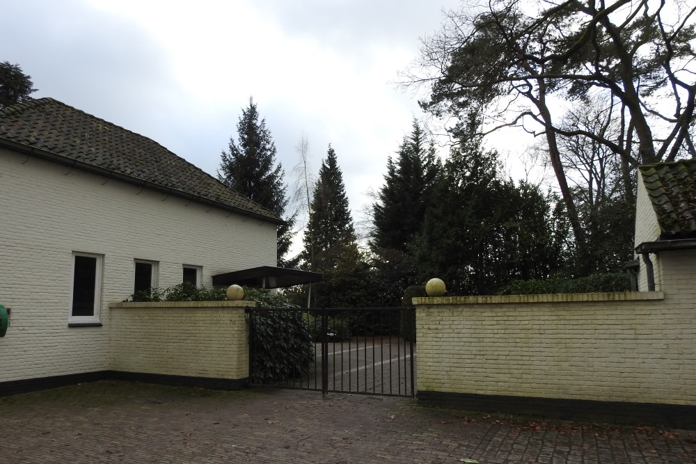 Dutch War Grave Bieberg Protestant Cemetery Breda #2