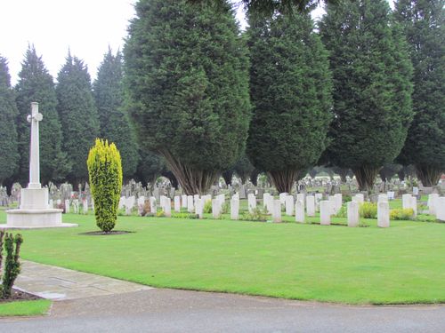 Commonwealth War Graves Hawkinge Cemetery