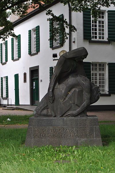 Oorlogsmonument Beeck #1