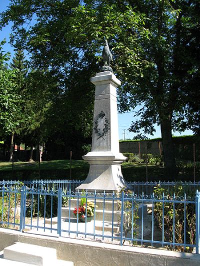 War Memorial Vassens