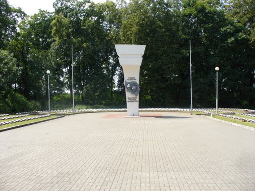 Poolse-Sovjet Oorlogsbegraafplaats Złotów