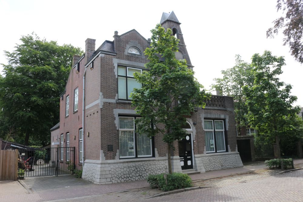 Voormalig Distributiekantoor Oude Raadhuis Gilze #2