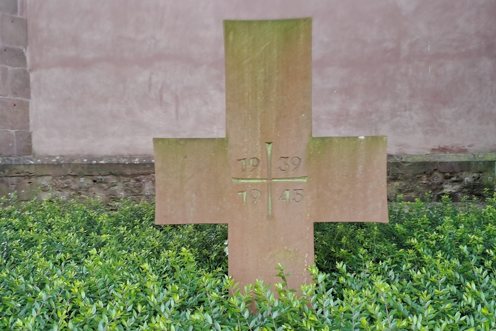 War graves at Our Lady Church Kyllburg #2
