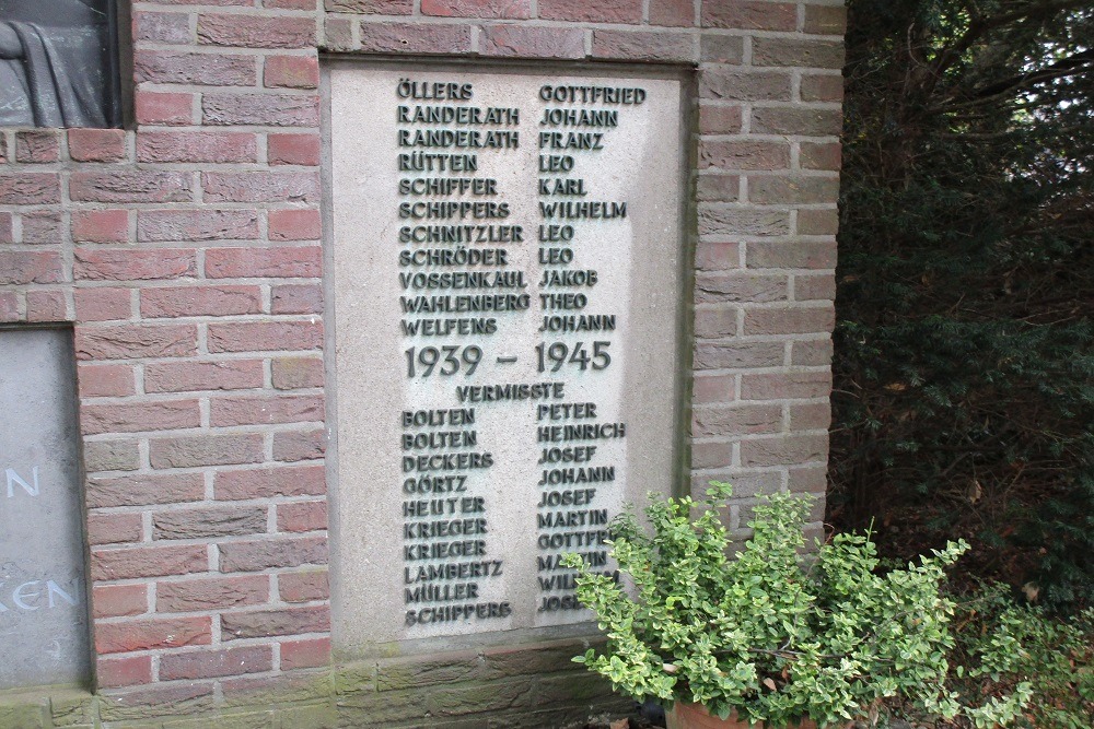 Oorlogsmonument op begraafplaats Horst #2