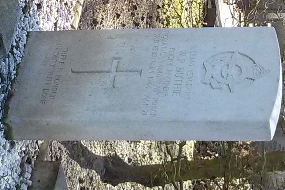 Oorlogsgraven van het Gemenebest Algemene Begraafplaats Sleen #2